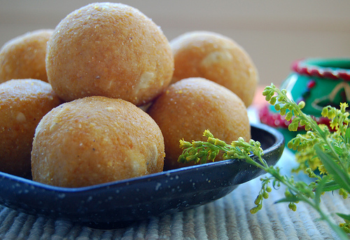 Moong Dal Ladoo